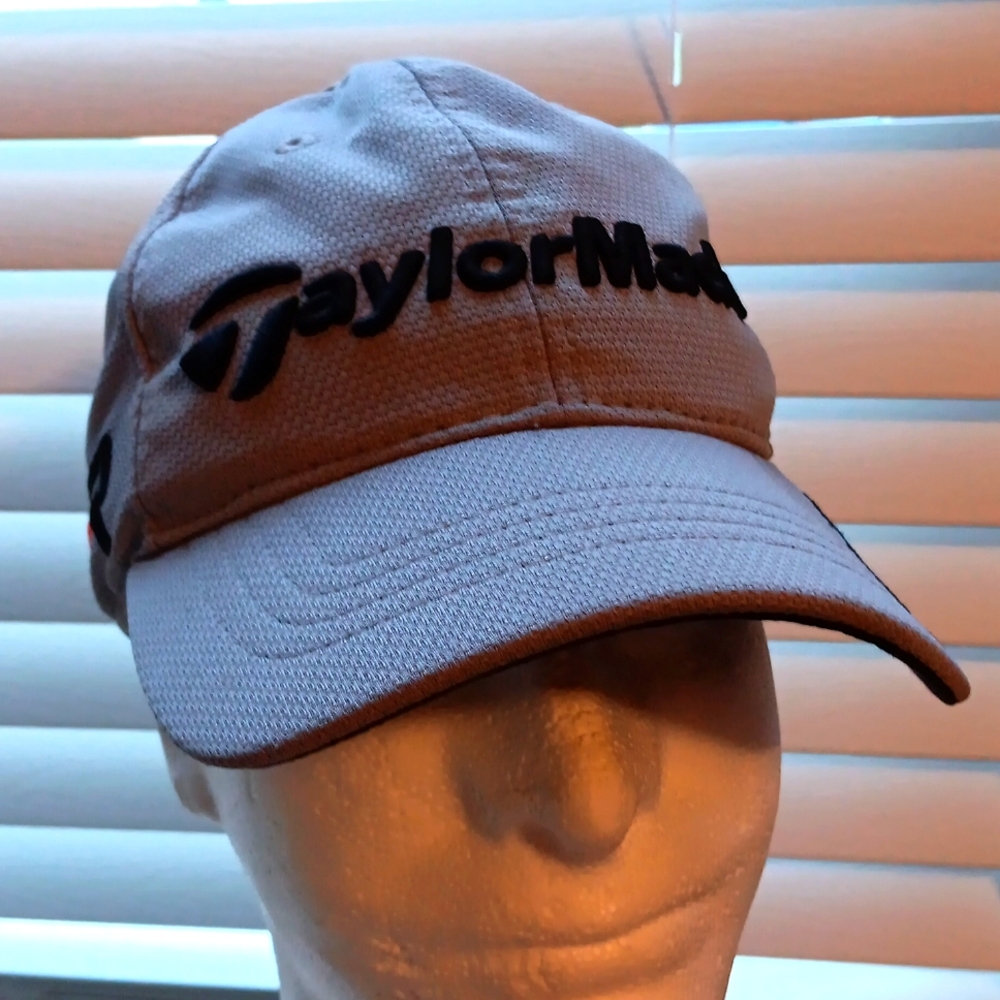 TaylorMade Light Gray Golf Cap with Black Logo